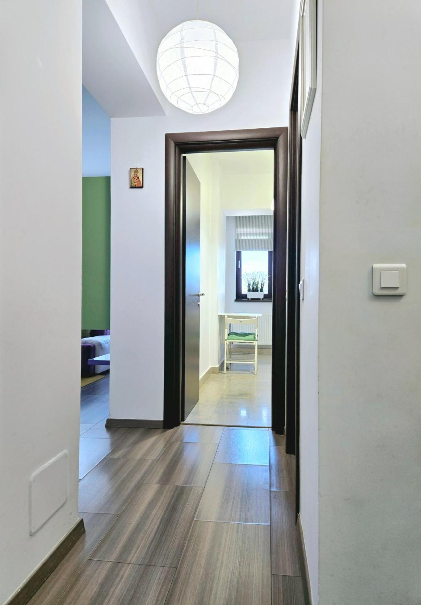 Vr2 * Bucarest